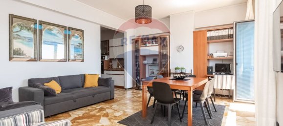3 chambres Appartement à Genoa, Italy No. 262184 9