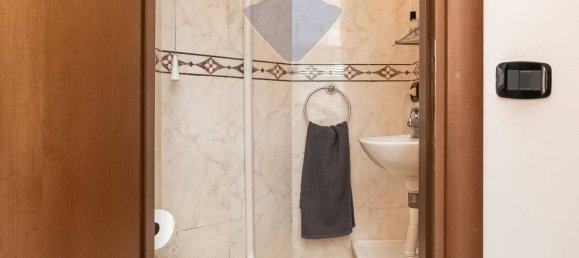 3 chambres Appartement à Genoa, Italy No. 262184 34