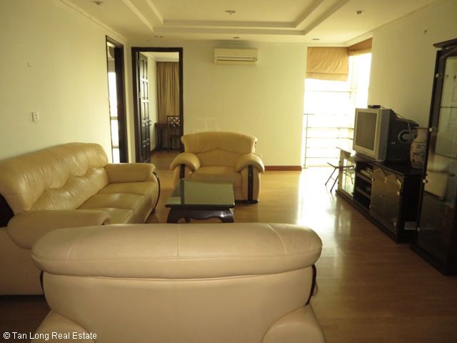 3 bedrooms Apartment in Tay Ho, Vietnam No. 4823
