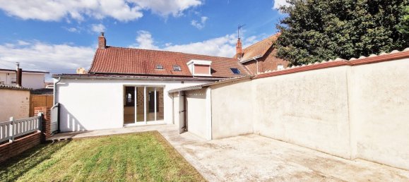 Casa de 3 dormitorios en Isbergues, France No. 44500 9