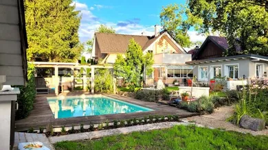 5 rooms House in Salzburg, Austria No. 232983