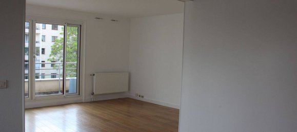 2 bedrooms Apartment in Montigny-le-Bretonneux, France No. 334190 9