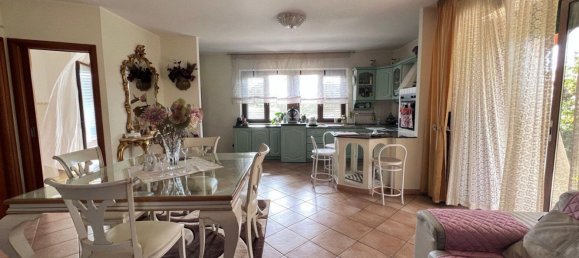 6-Zimmer Villa in Crotone, Italy, Nr. 84155 2