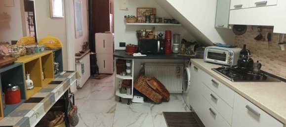 Apartamento de 6 habitaciónes en Savignone, Italy No. 236235 29