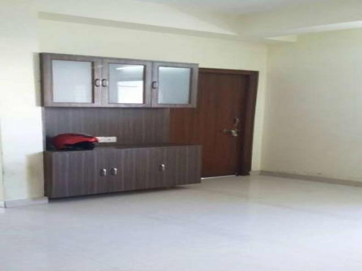 3 bedrooms House in Hyderabad, India No. 43846