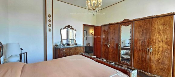2 bedrooms Apartment in Certaldo, Italy No. 281017 4