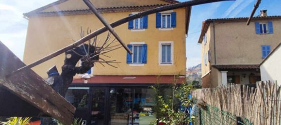 3 bedrooms Duplex in Grasse, France No. 193995 2