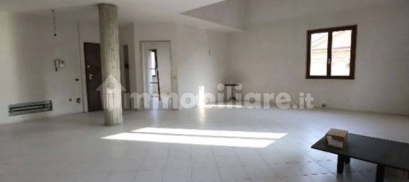 7 bedrooms Apartment in Rovato, Italy No. 262897 3