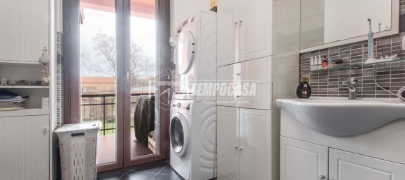 2 rooms Apartment in Cerro Maggiore, Italy No. 2444 16