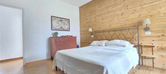10-Zimmer Haus in Pietrasanta, Italy, Nr. 283223 29