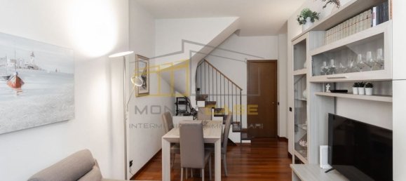 Apartamento de 3 dormitorios en Monza, Italy No. 364641 3
