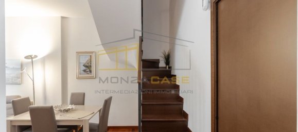 Apartamento de 3 dormitorios en Monza, Italy No. 364641 19