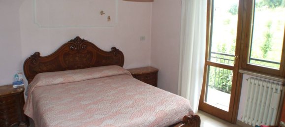 4-salle Appartement à Carsoli, Italy No. 77453 8