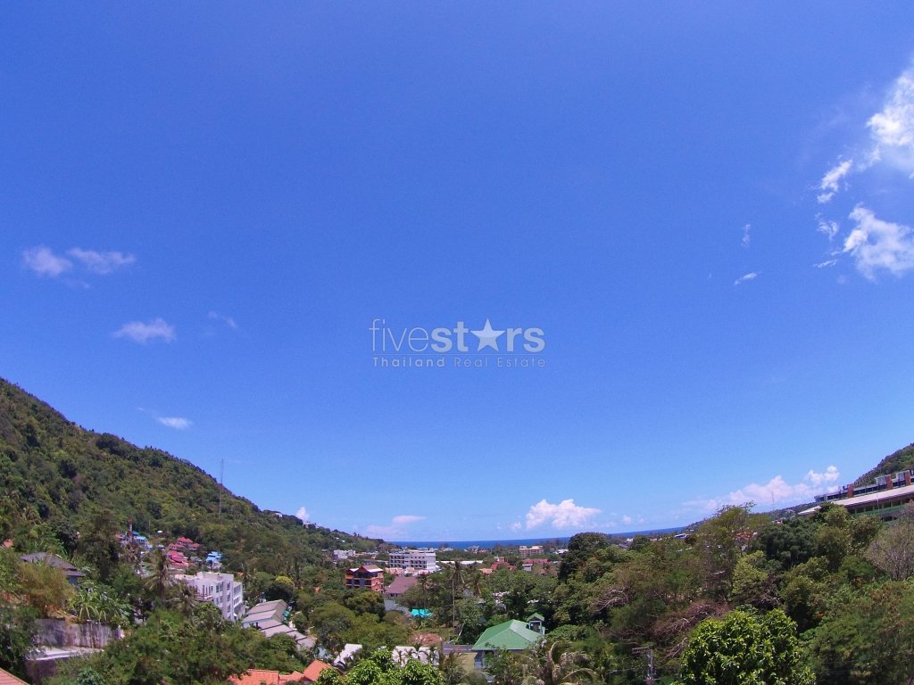 2 bedrooms Condo in Phuket, Thailand No. 7673