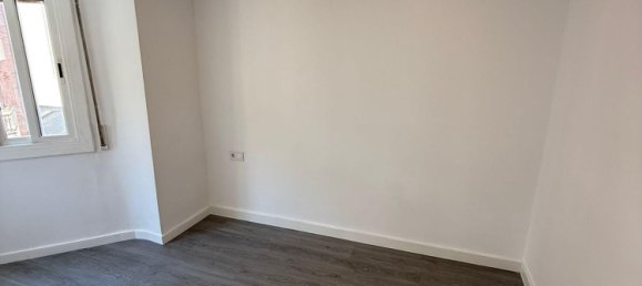 Apartamento de 3 dormitorios en L'Hospitalet de Llobregat, Spain No. 139962 9