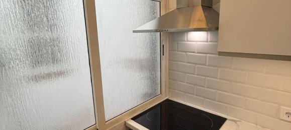 Apartamento de 3 dormitorios en L'Hospitalet de Llobregat, Spain No. 139962 5