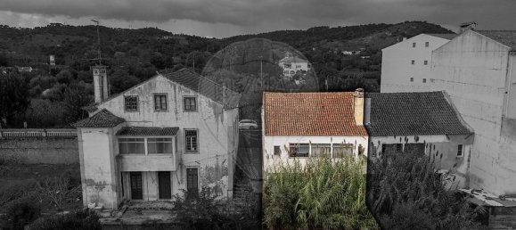 Дом с 4 спальнями в Абрантиш, Португалия № 176805 5