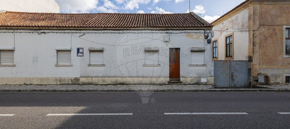 Дом с 4 спальнями в Абрантиш, Португалия № 176805 18