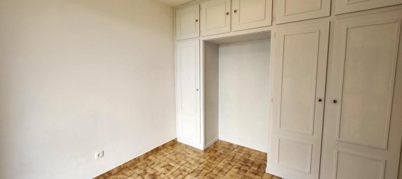 3 bedrooms Apartment in Carros, France No. 336212 3