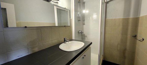 3 bedrooms Apartment in Carros, France No. 336212 4