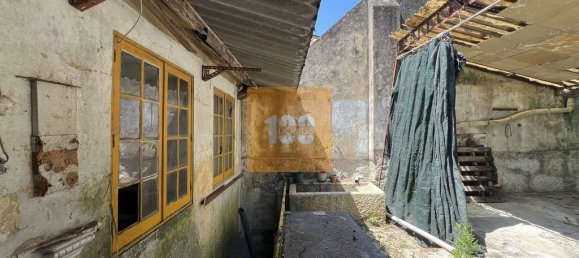 9 bedrooms Building in Porto, Portugal No. 83003 10