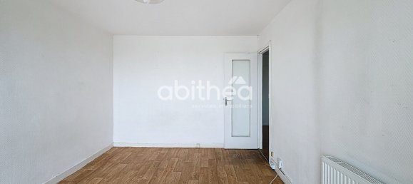 Apartamento de 1 dormitorio en Alfortville, France No. 182580 2