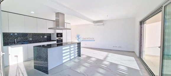 Apartamento de 2 dormitorios en Albufeira, Portugal No. 101165 10