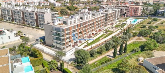 Apartamento de 2 dormitorios en Albufeira, Portugal No. 101165 5