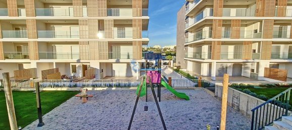 Apartamento de 2 dormitorios en Albufeira, Portugal No. 101165 4