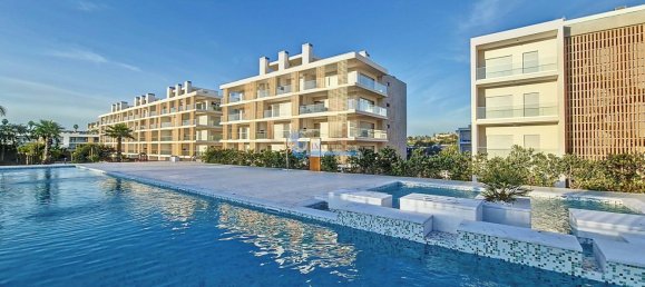 Apartamento de 2 dormitorios en Albufeira, Portugal No. 101165 3