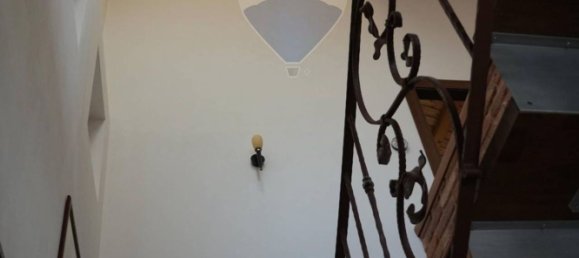 6 bedrooms House in Vinchiaturo, Italy No. 333411 25