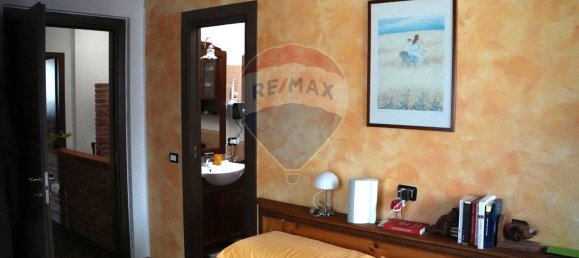 6 bedrooms House in Vinchiaturo, Italy No. 333411 9