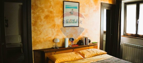 6 bedrooms House in Vinchiaturo, Italy No. 333411 8