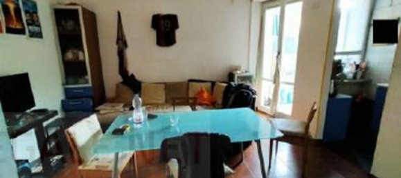 5 bedrooms Apartment in Turin, Italy No. 315884 3