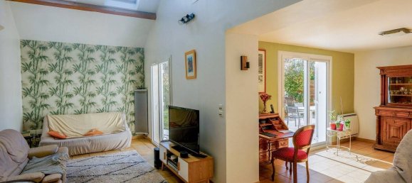 4 bedrooms House in Wissous, France No. 143693 13