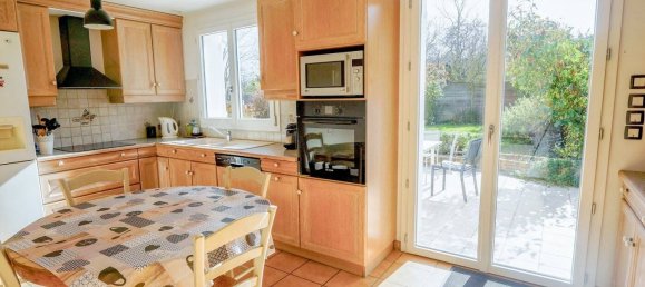 4 bedrooms House in Wissous, France No. 143693 8