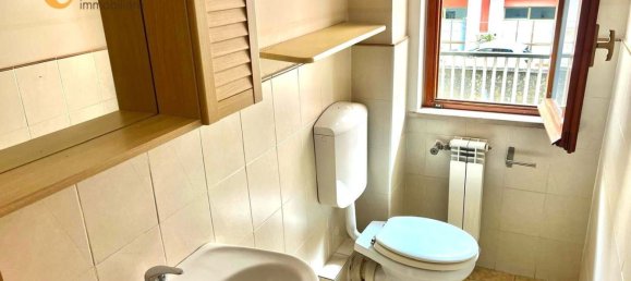 4-salle Appartement à Palermo, Italy No. 42144 20