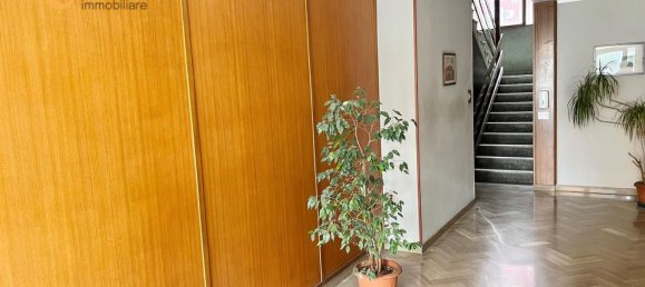 4-salle Appartement à Palermo, Italy No. 42144 5