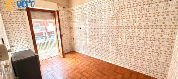 4-salle Appartement à Palermo, Italy No. 42144 32