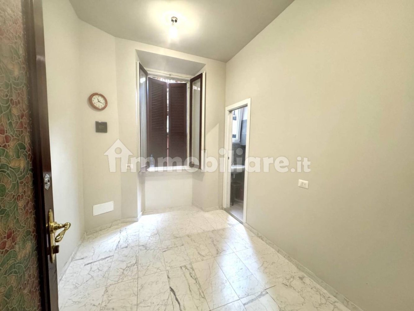 Studio in Milan, Italy No. 374332