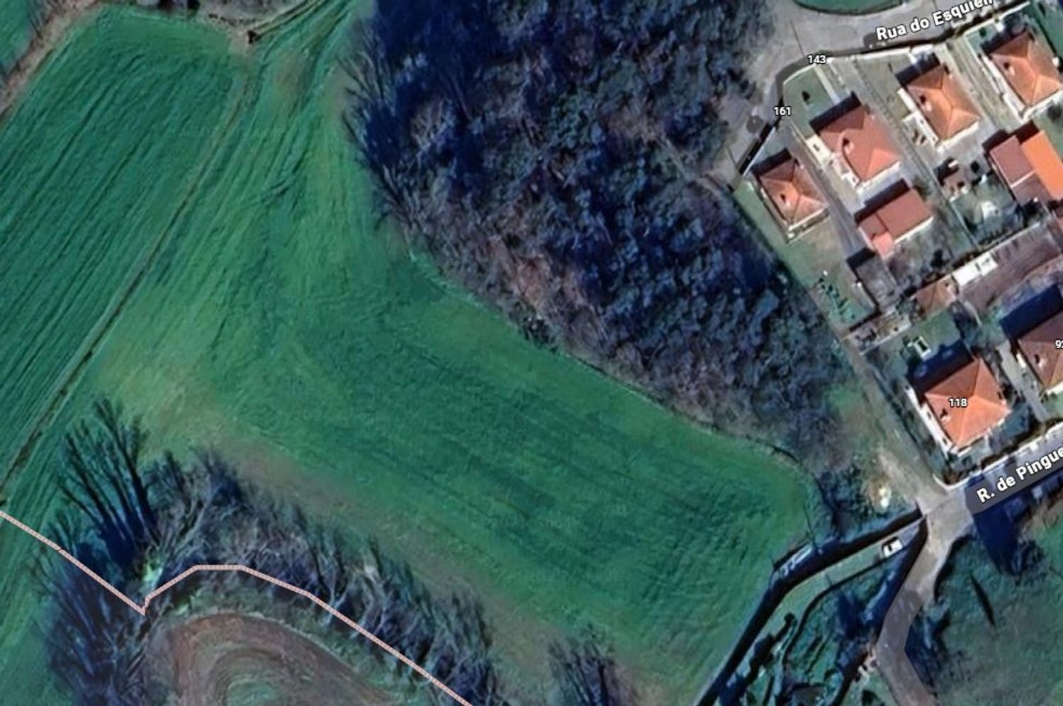  Land in Ruilhe, Portugal No. 254861