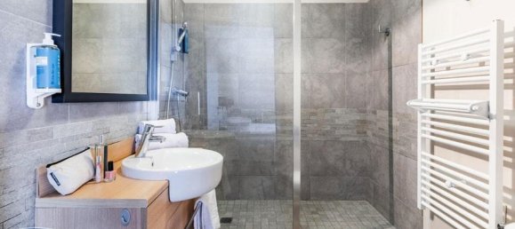 Studio in Reims, France No. 43581 4