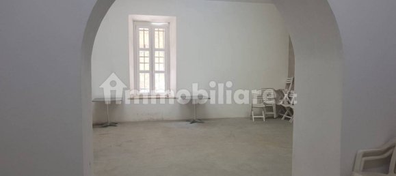 74m² Warehouse in Rome, Italy No. 286991 14