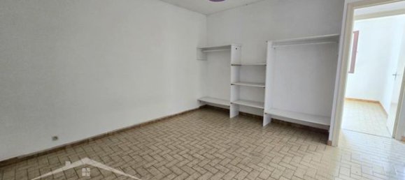 5 bedrooms House in Pujols, France No. 313467 2