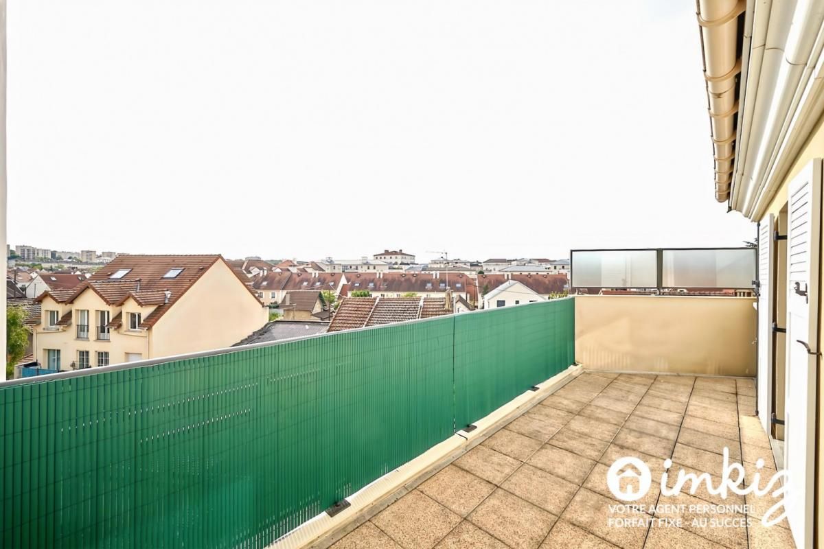 2 bedrooms Apartment in Poissy, France No. 318520