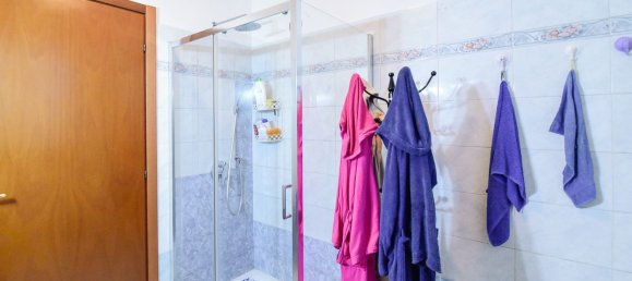 Apartamento T3 em Inverigo, Italy N.º 361935 27