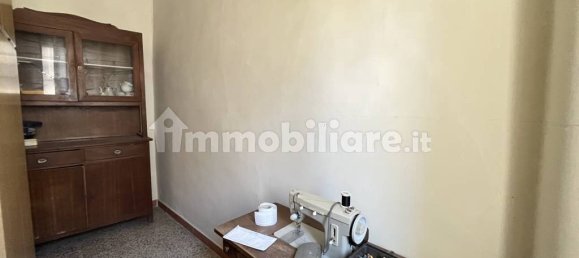 5-salle Bâtiment à Fondi, Italy No. 281960 11