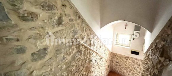 5-salle Bâtiment à Fondi, Italy No. 281960 8