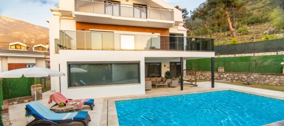 Villa 5+1 in Fethiye, Turkey No. 16618 10