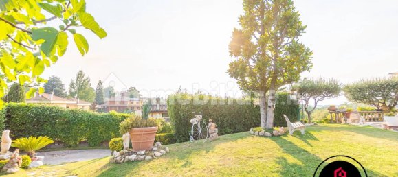 4 bedrooms Villa in Rocca di Papa, Italy No. 148078 2